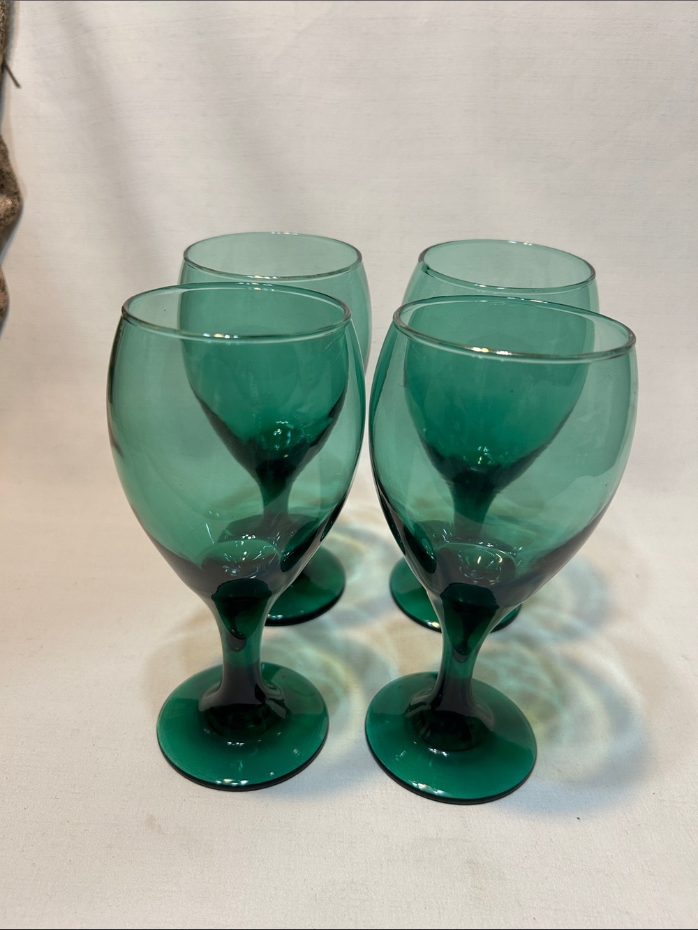 Vintage Set of 4 Libbey Glass Juniper Green Wine / Water Glasses